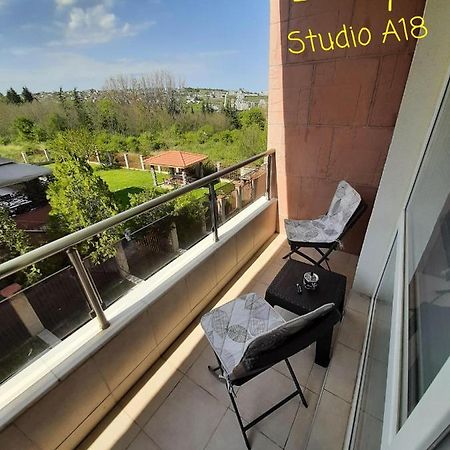 Apartment-Studio Daisy In Kiwi Gardens Complex ビャラ エクステリア 写真
